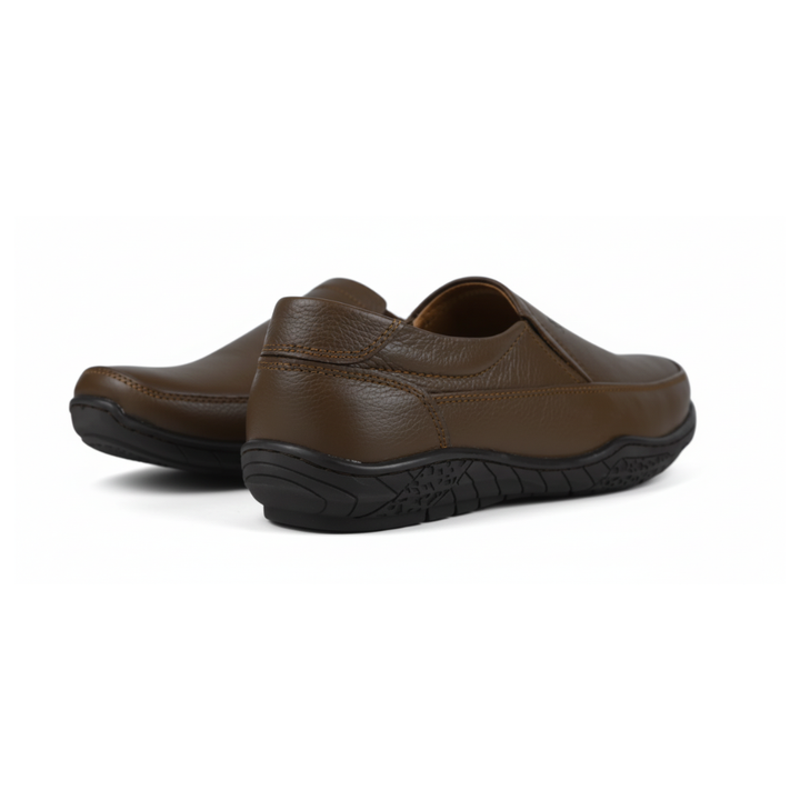 MetroMile Black Loafers