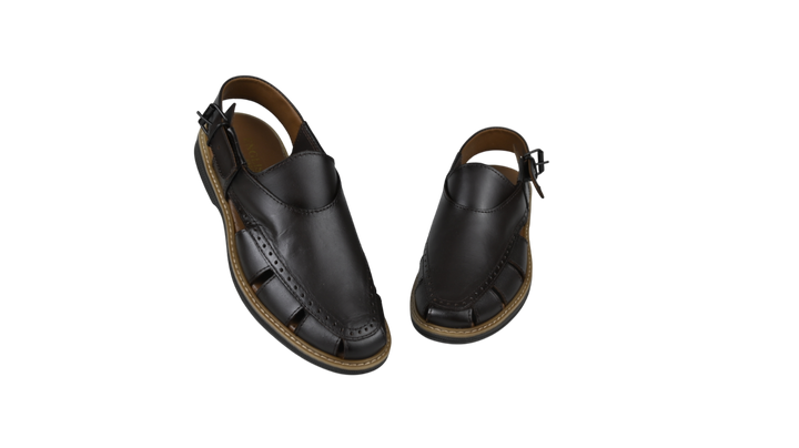 Brogue-Detail Classic Peshawari Chappal