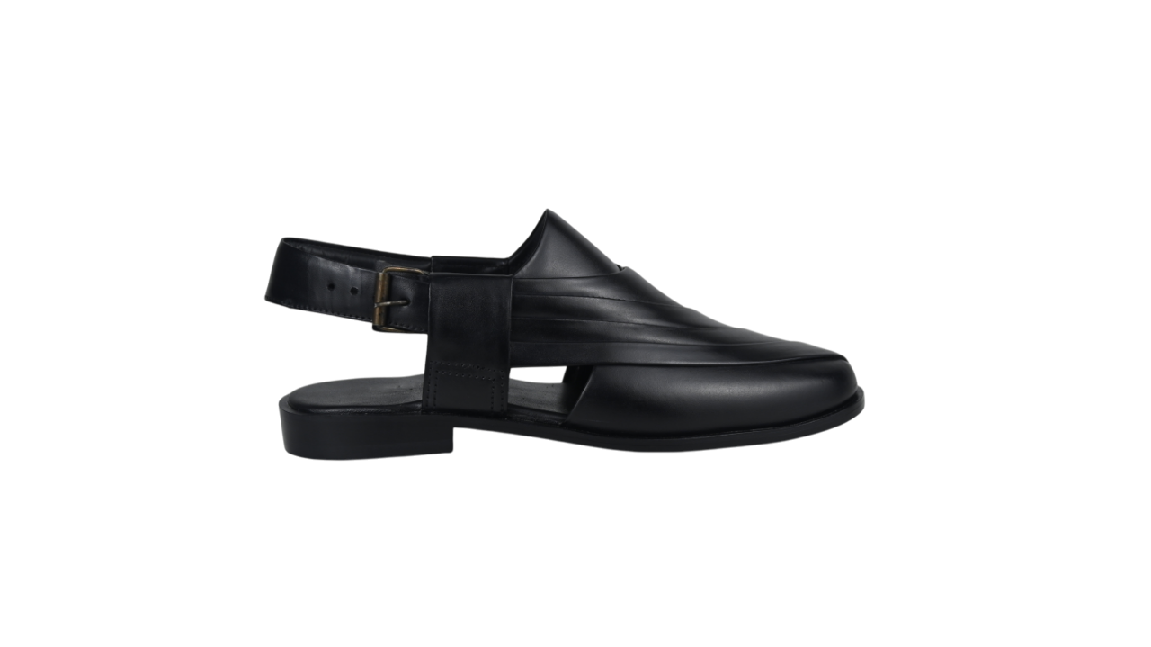 Men’s Glossy Black Peshawari Chappal