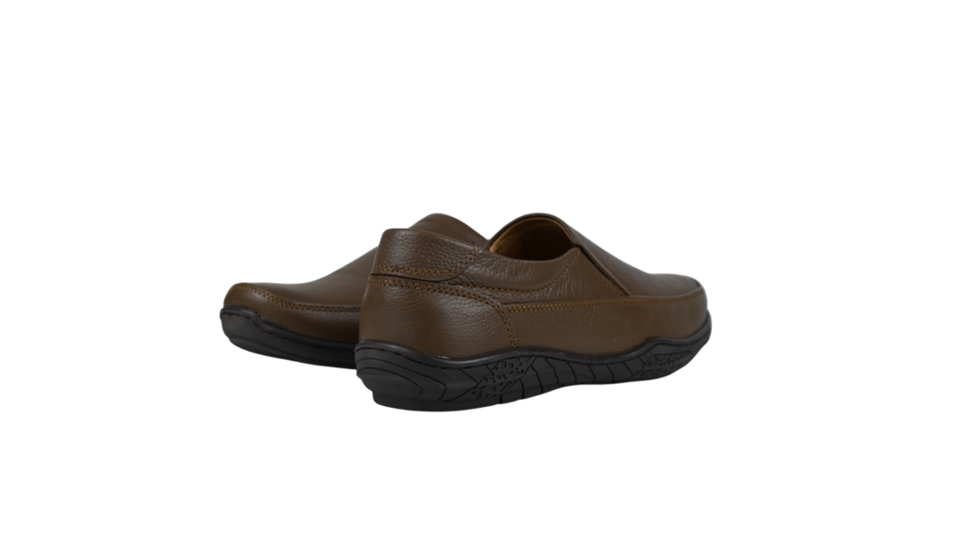 MetroMile Black Loafers