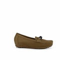 Tan side view halki shadow